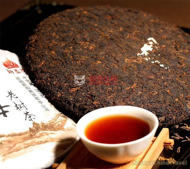 Yunnan Qizi Bingcha Pu'er-Tea Cake