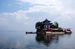 Erhai Lake