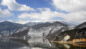 Jade Dragon Snow Mountain