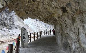 Tiger Leaping Gorge