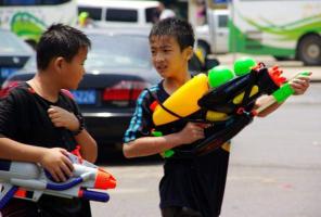 Dai Water Splash Festival